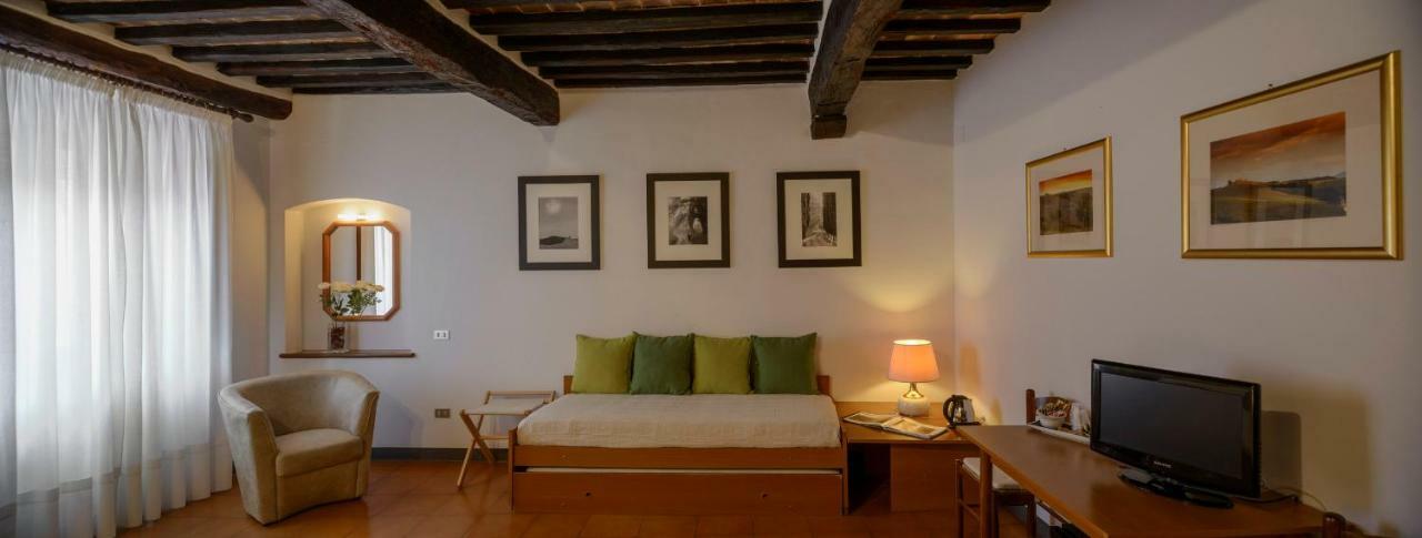 Duccio Nacci Rooms San Gimignano Exterior foto